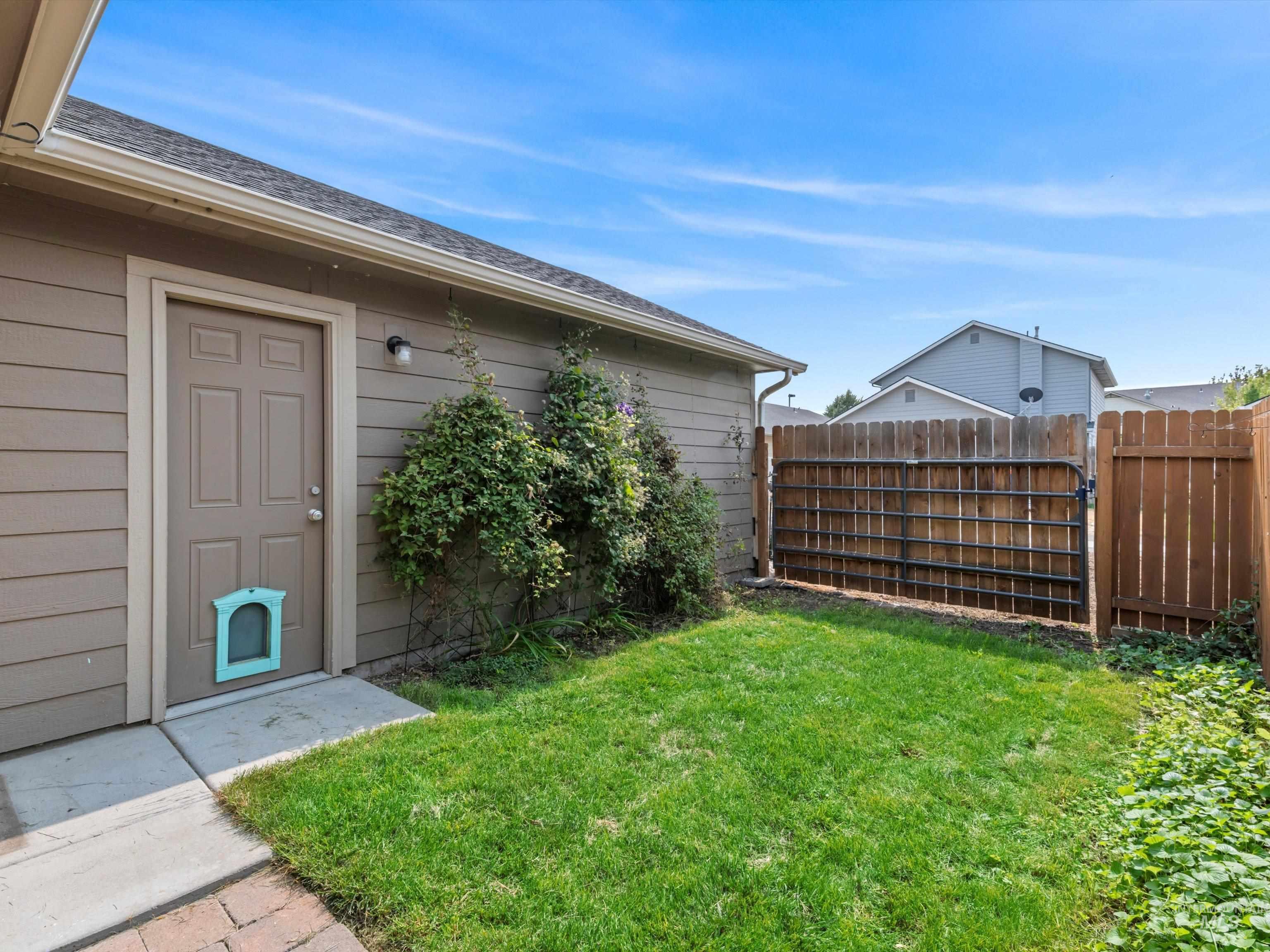 10473 W Jerry Peak St