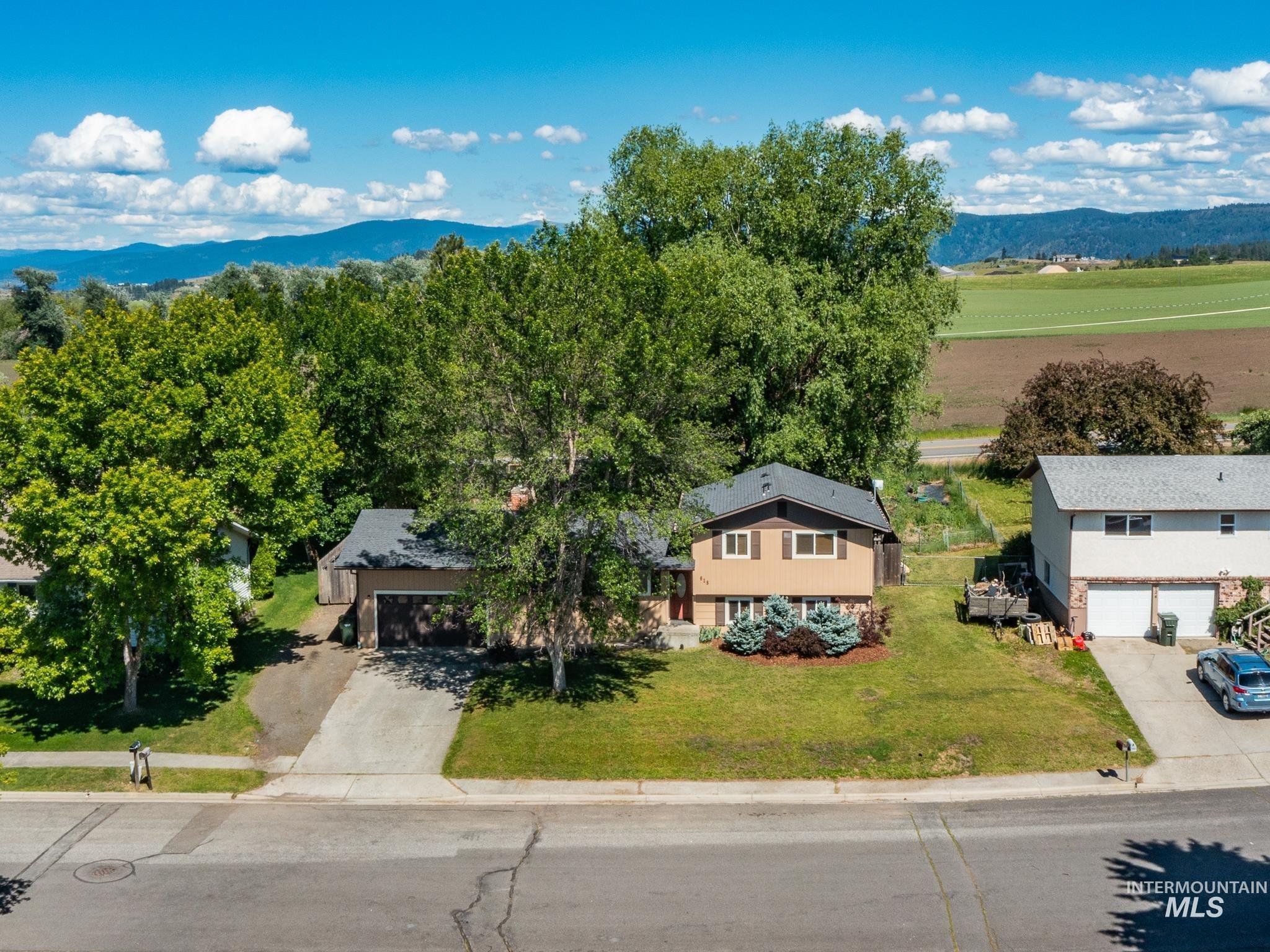 618 Dawn Drive