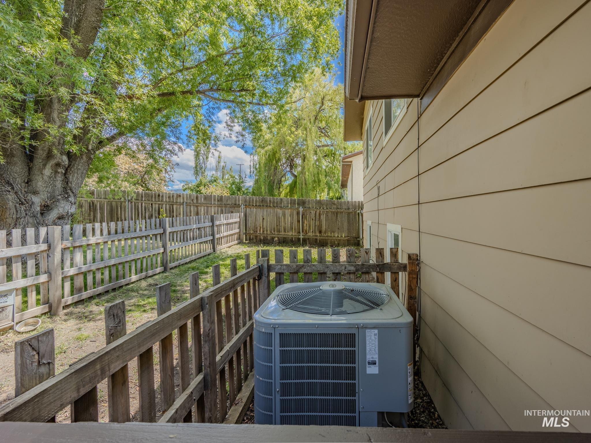 618 Dawn Drive