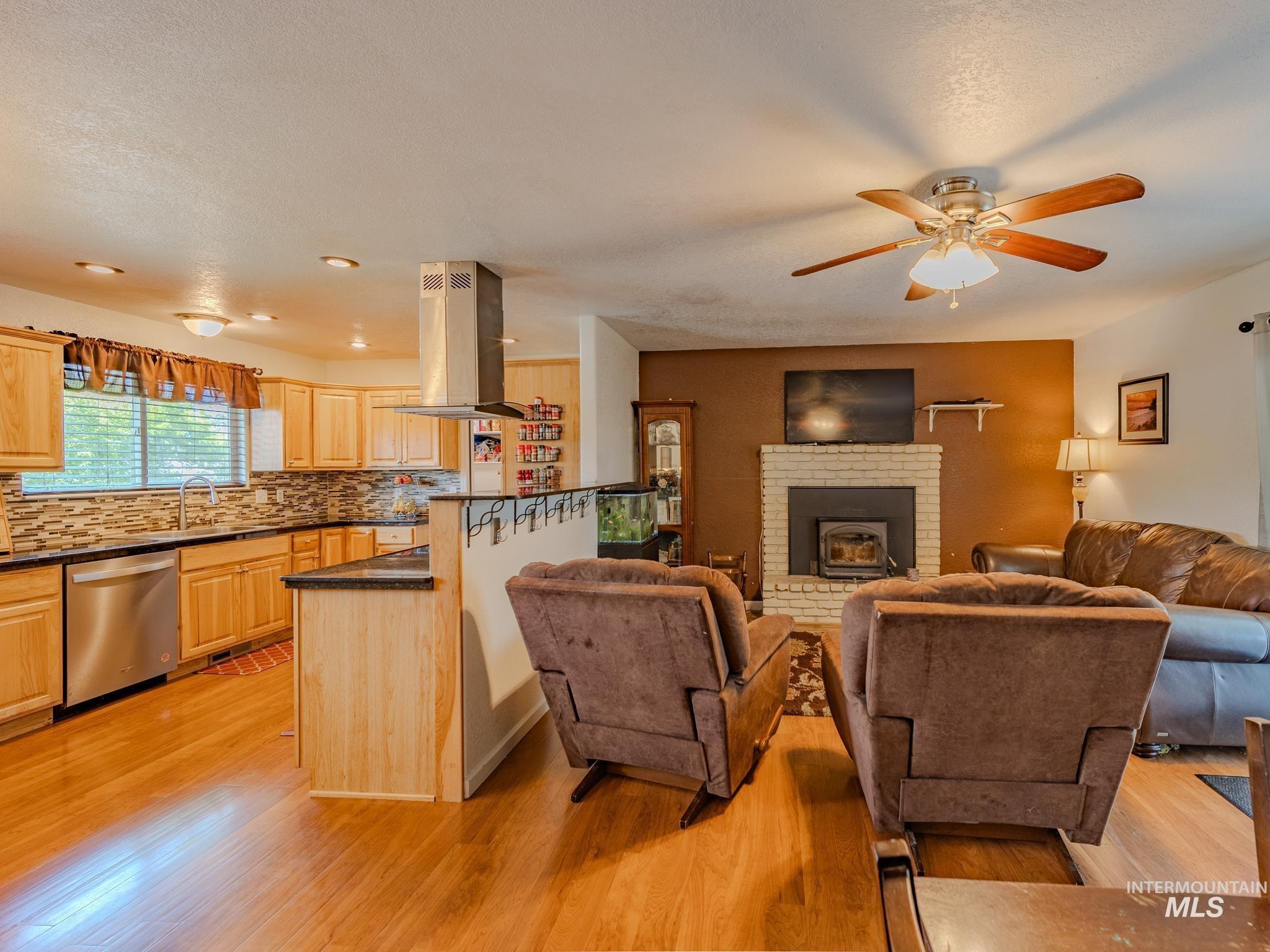 618 Dawn Drive