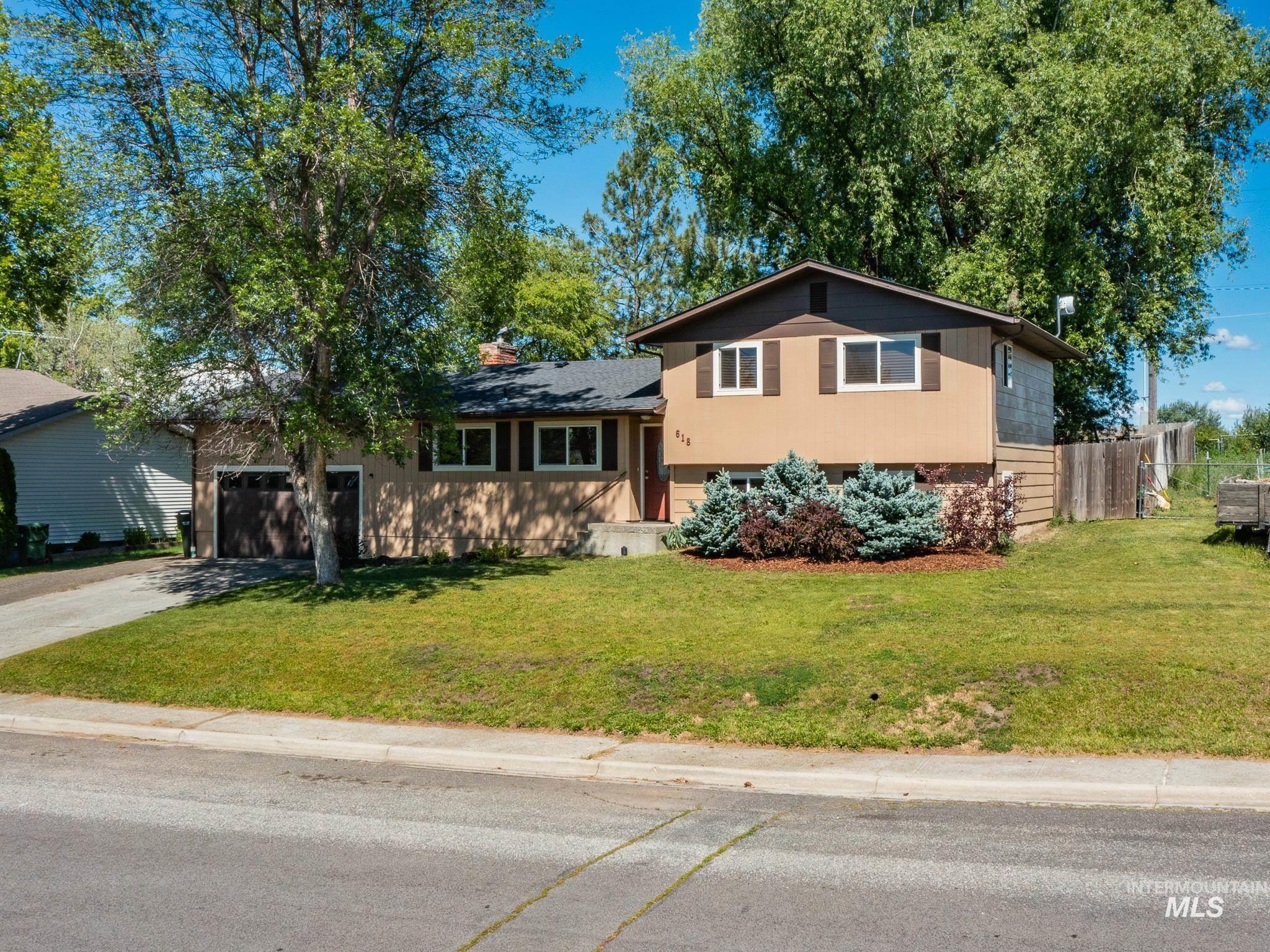 618 Dawn Drive