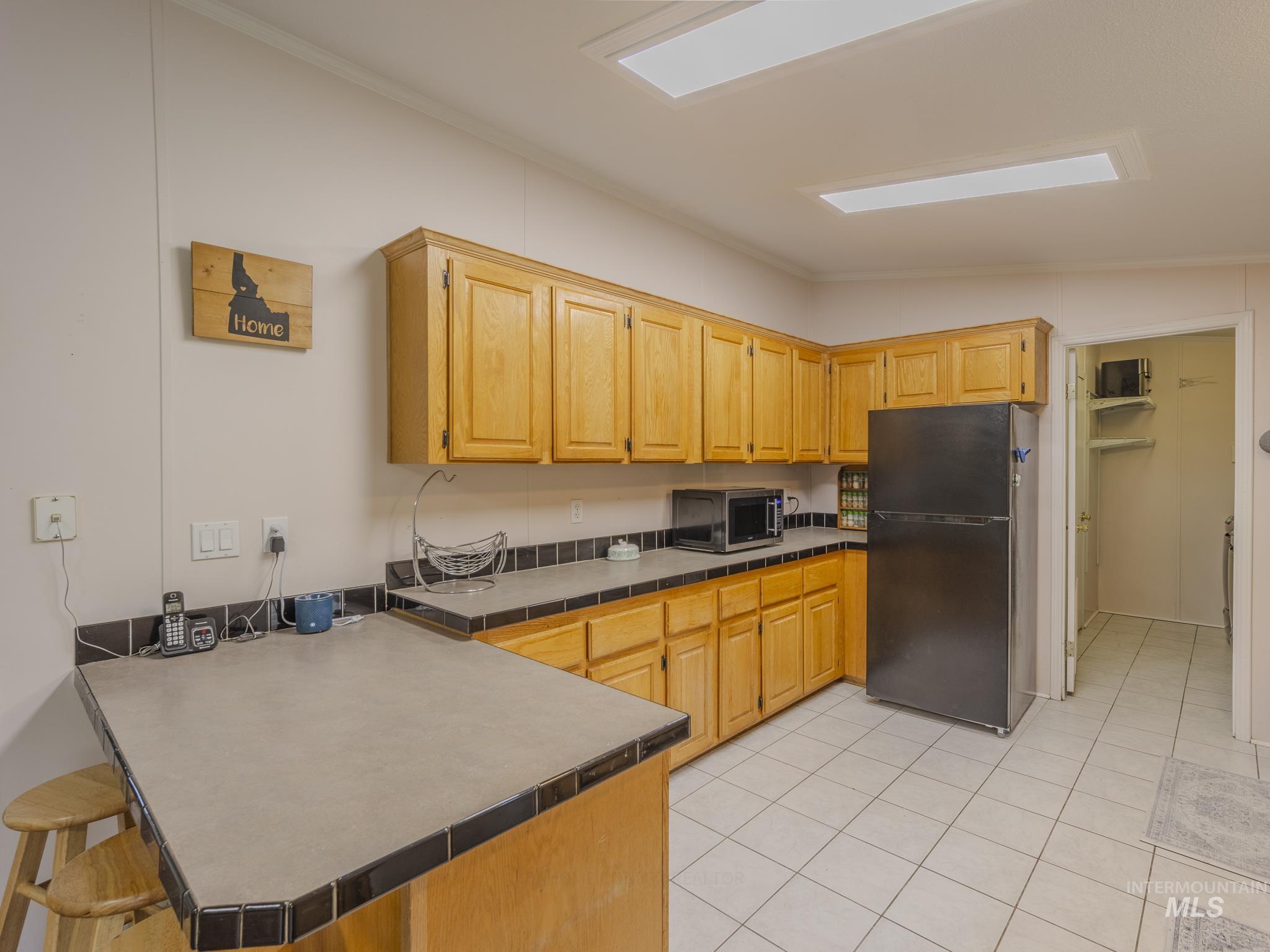 77 Poplar Drive