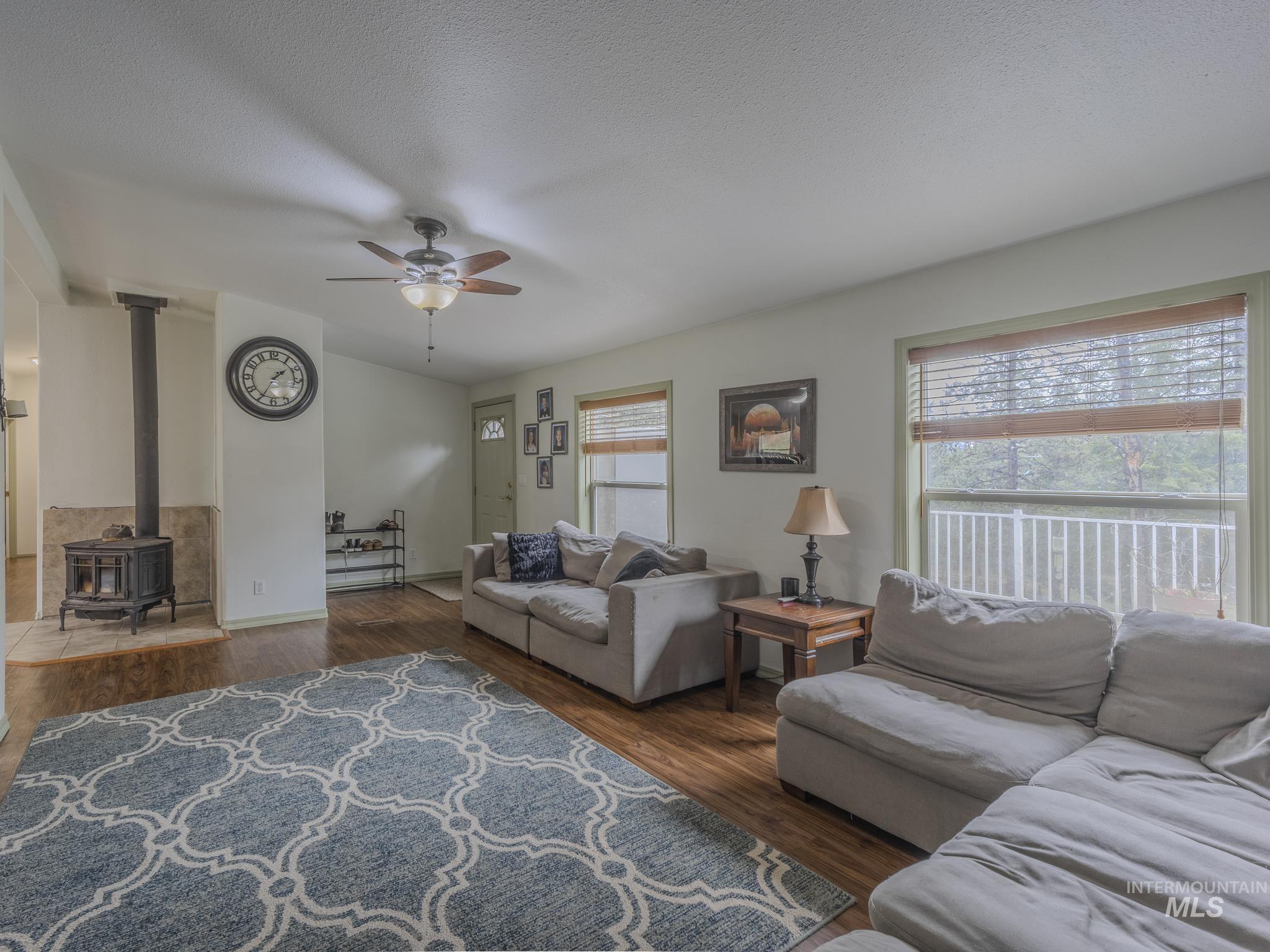 77 Poplar Drive