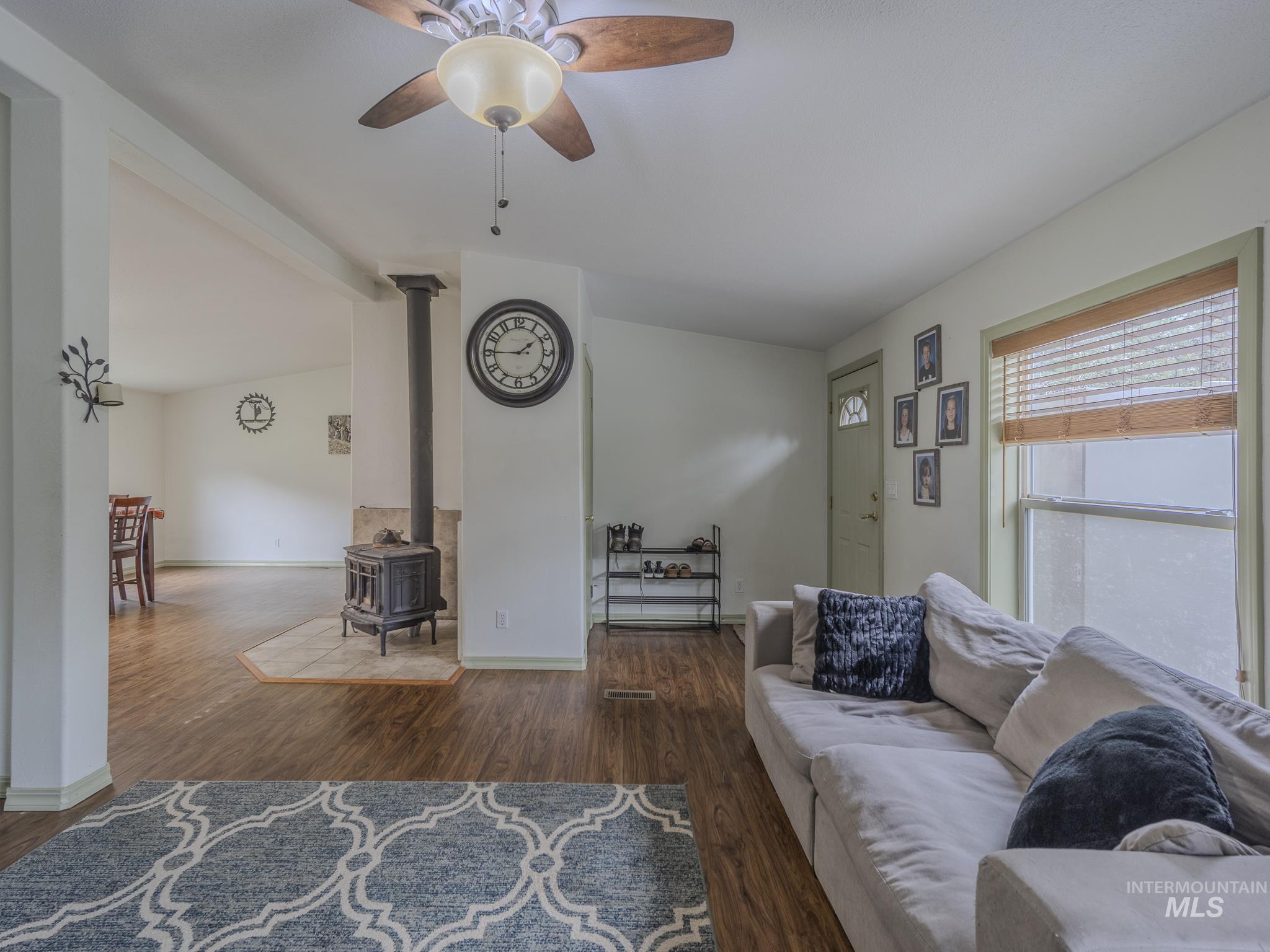 77 Poplar Drive