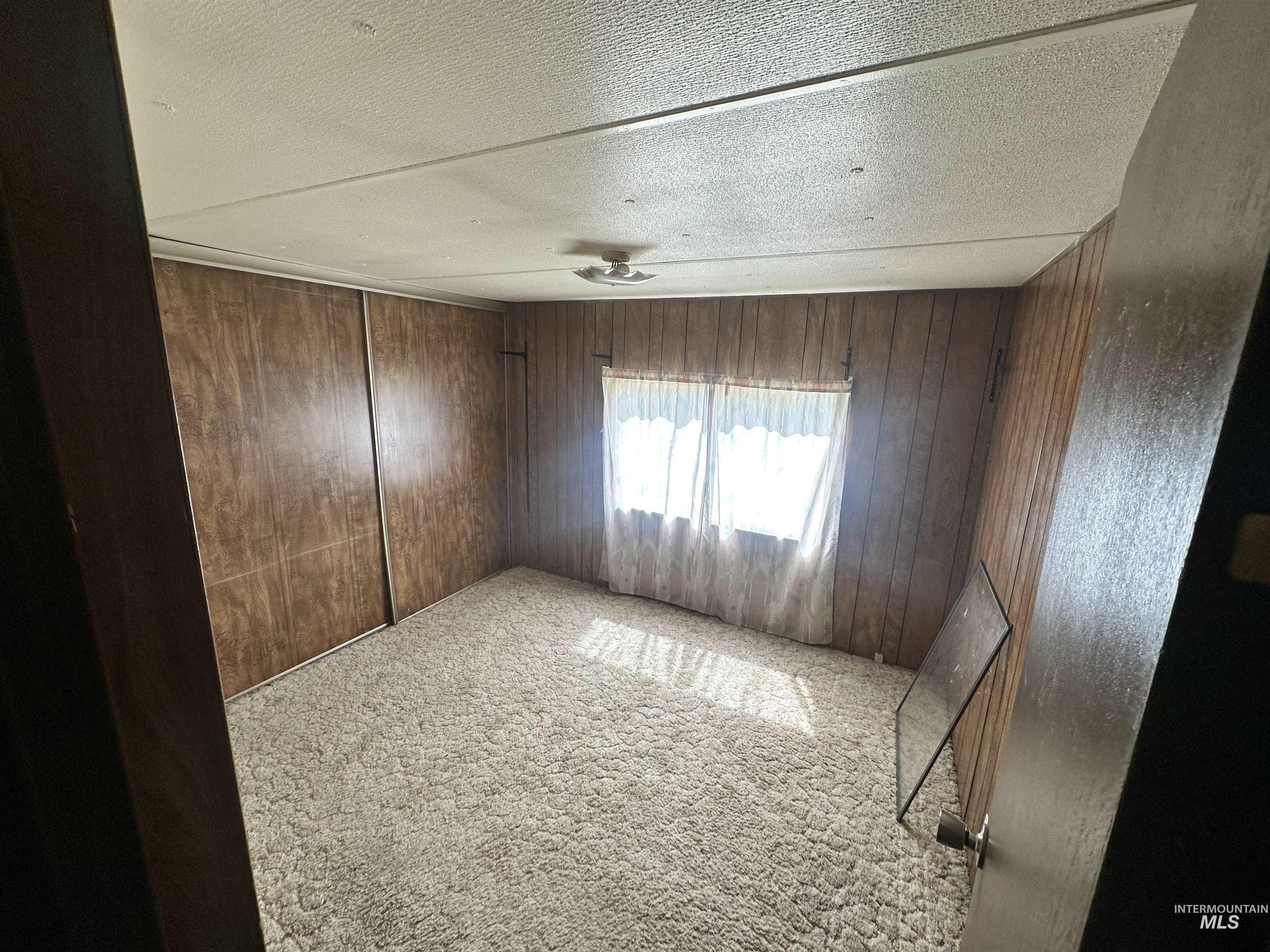 140 Ridgeway