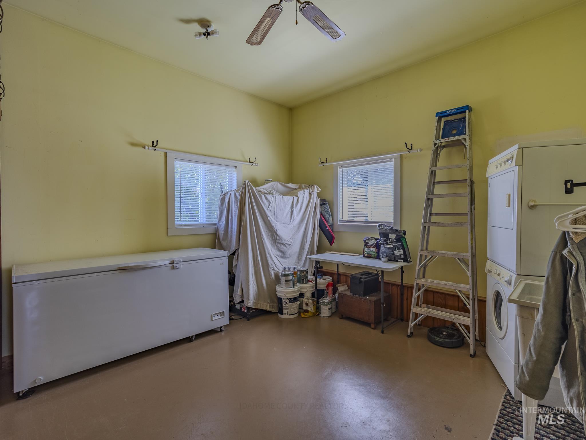 680 Pleasant Valley Road