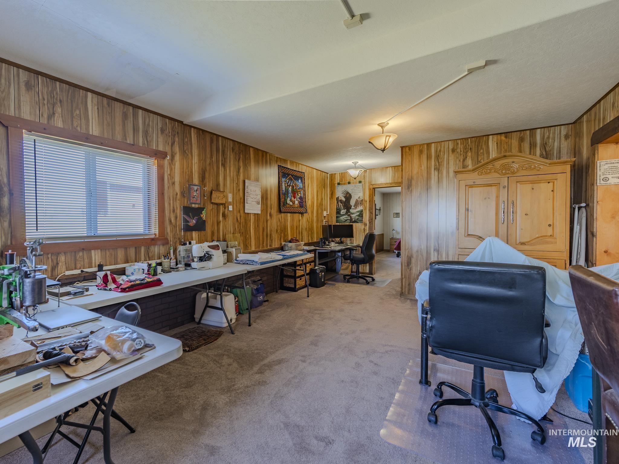 680 Pleasant Valley Road