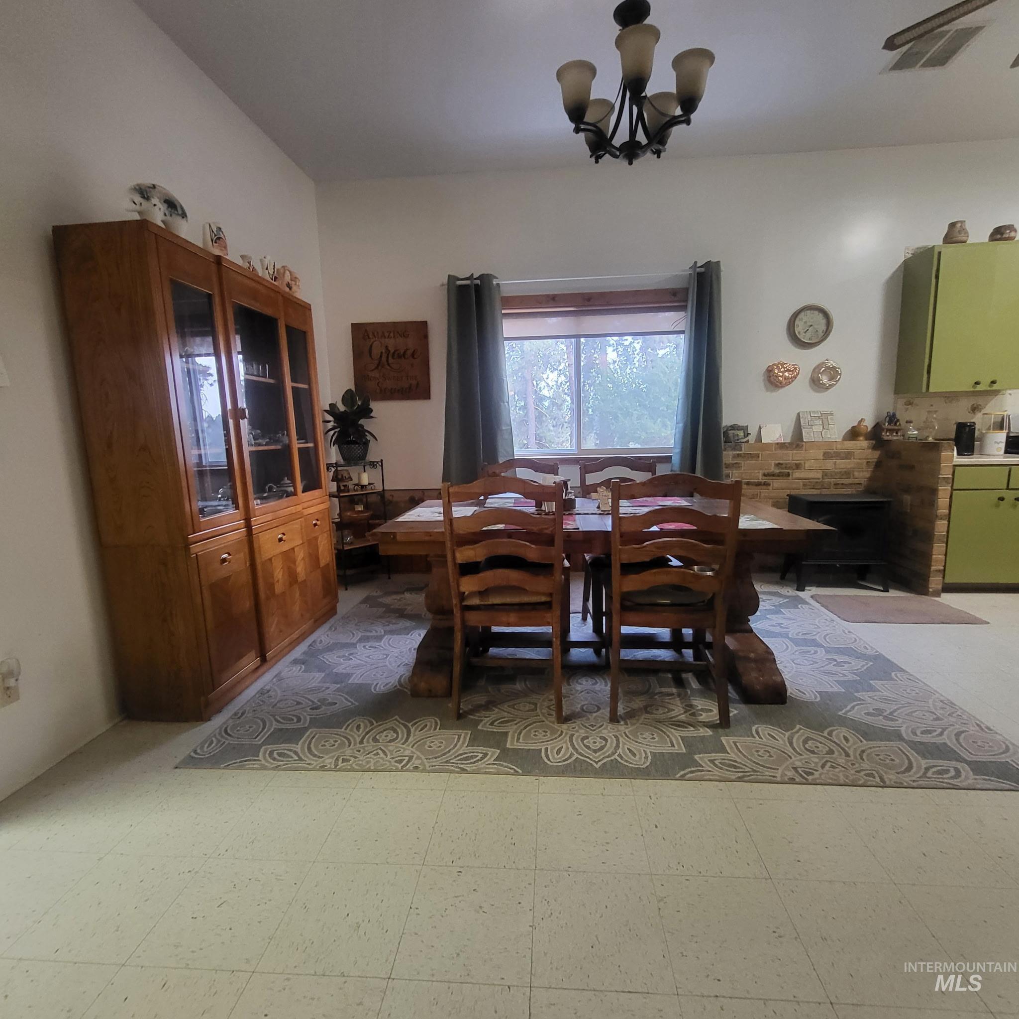 680 Pleasant Valley Road