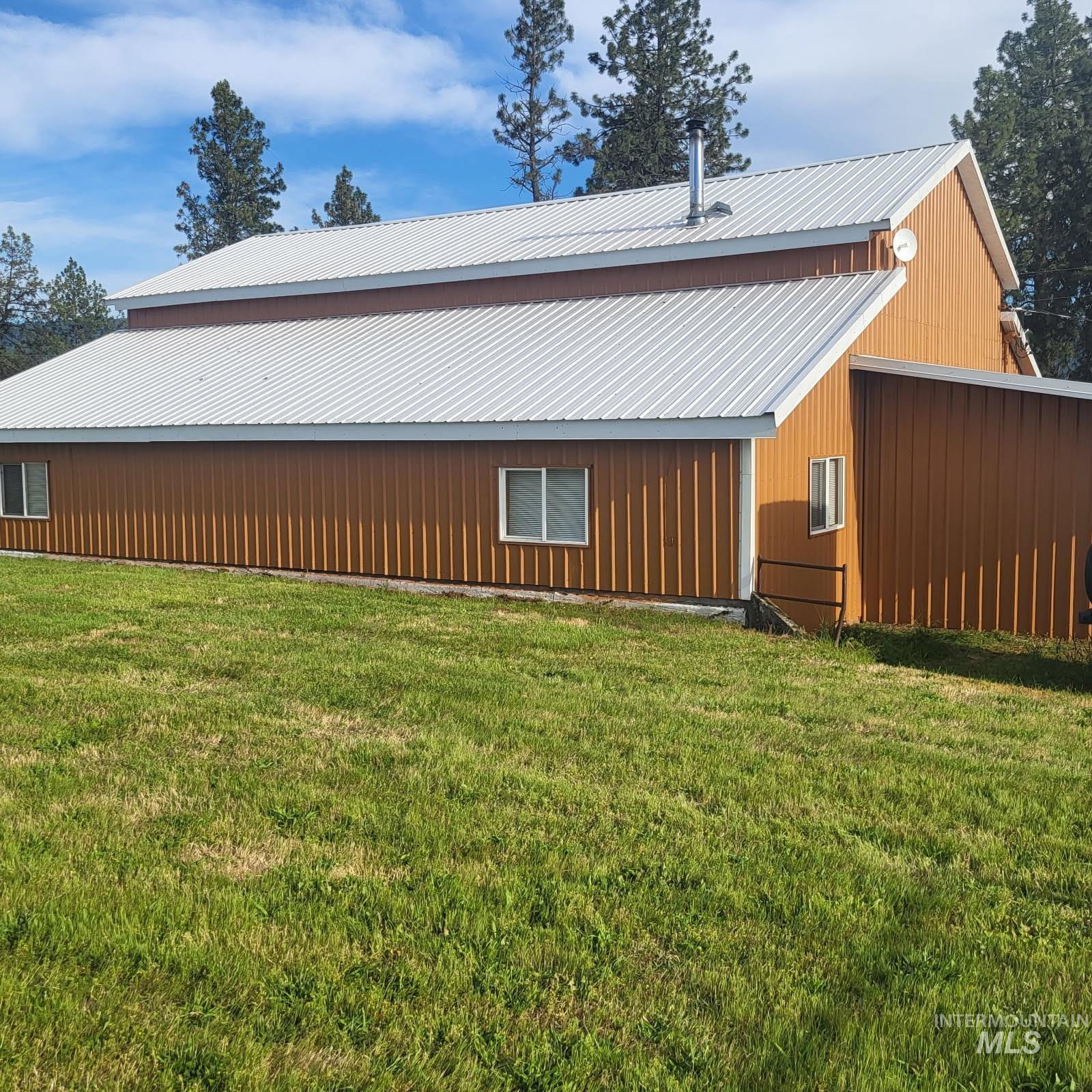 680 Pleasant Valley Road
