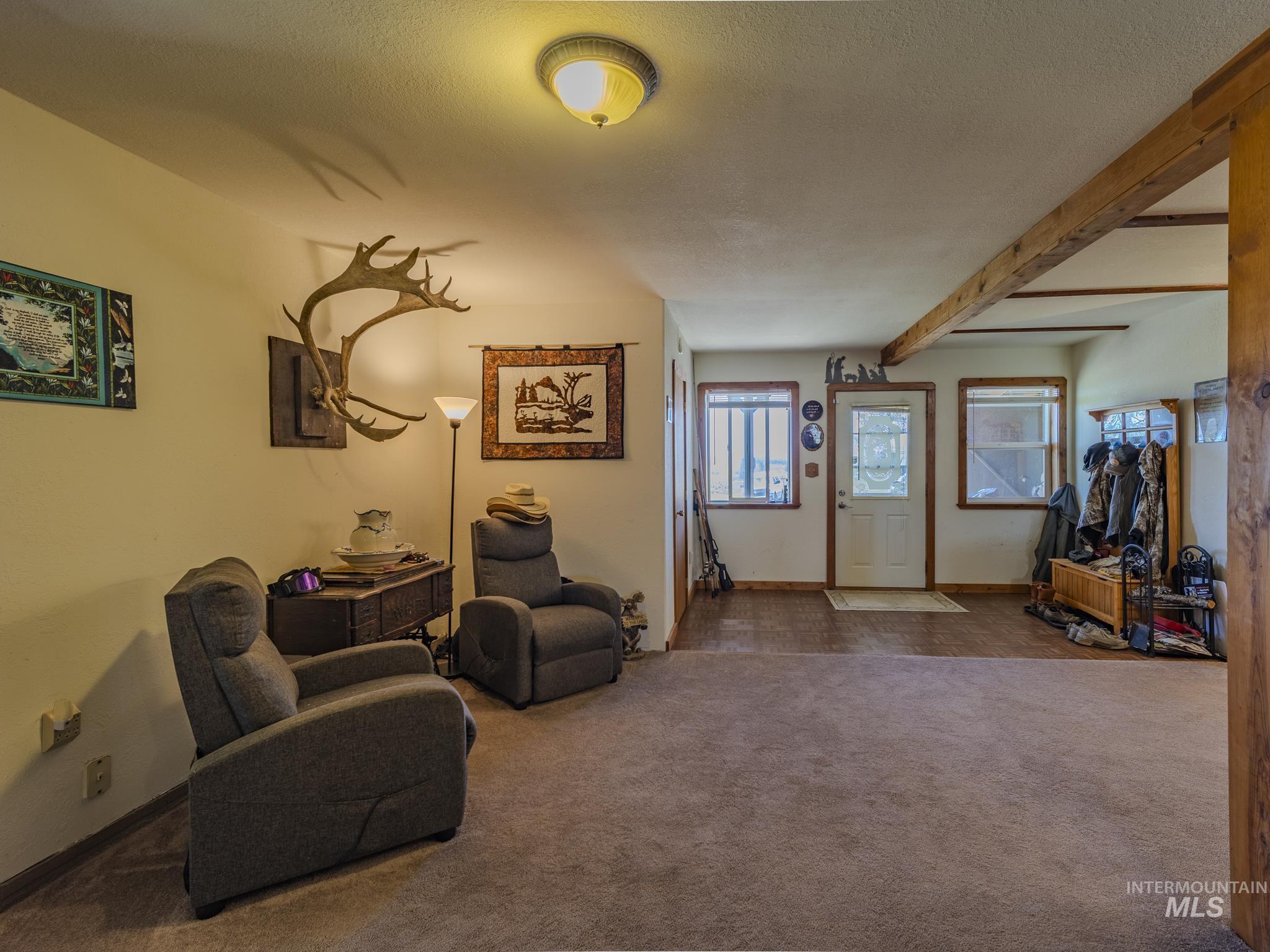 680 Pleasant Valley Road