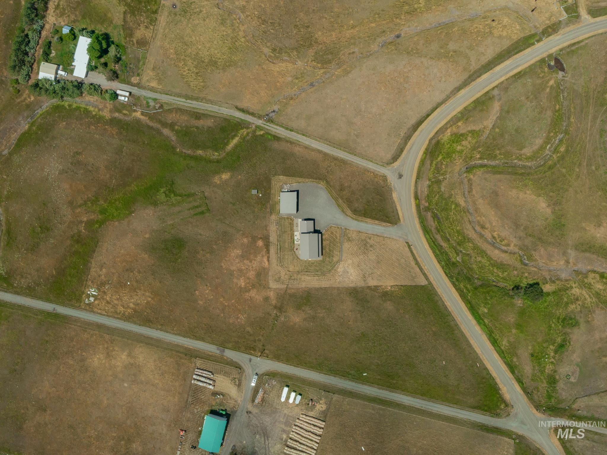 668 Powerline Road