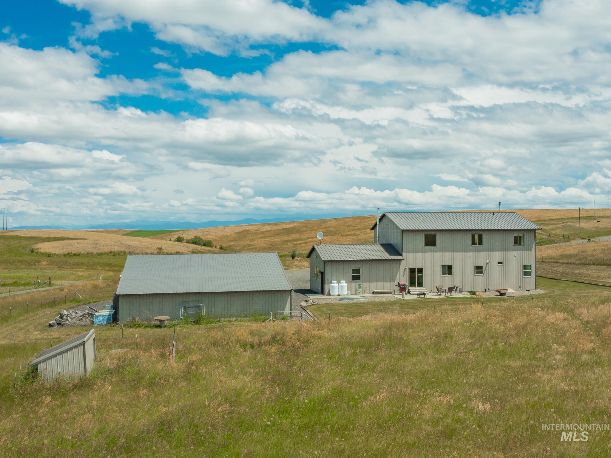 668 Powerline Road