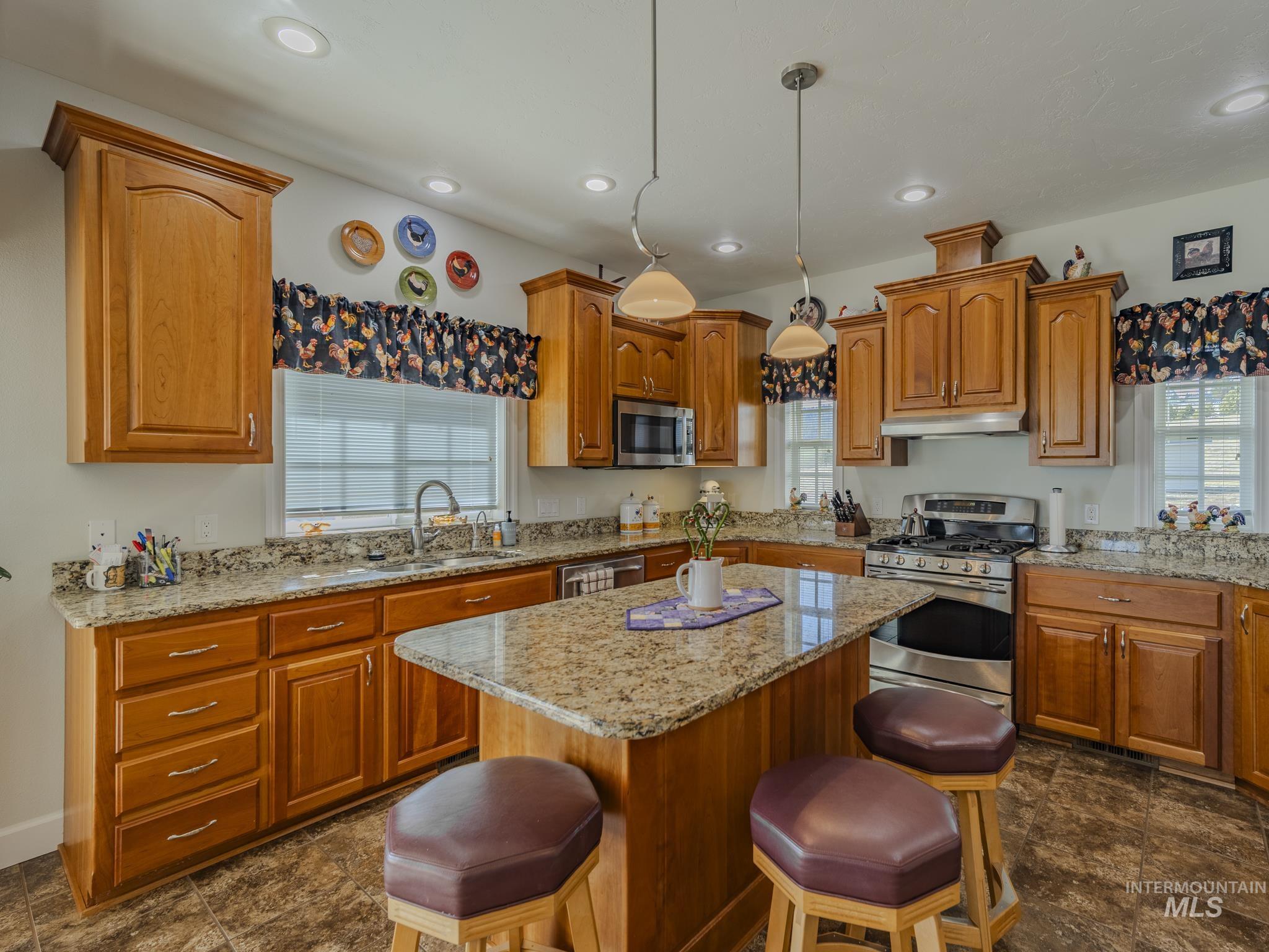 659 Reservation Line Rd