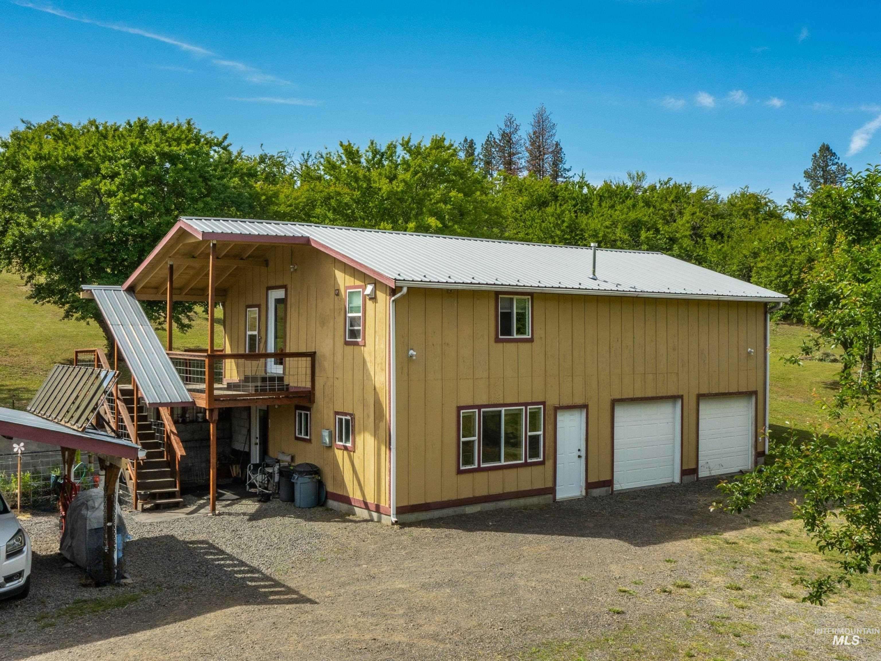 216 Ferguson Road
