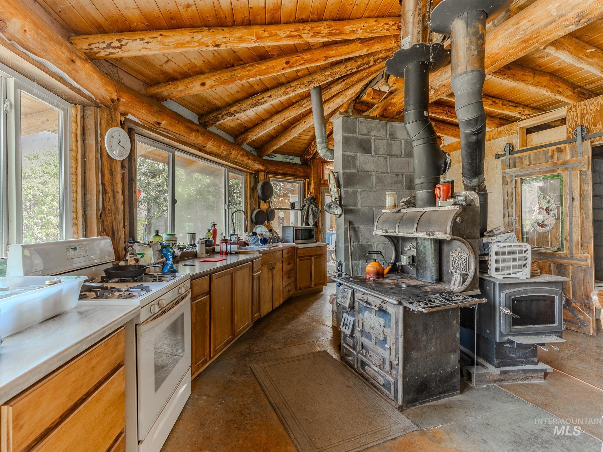 578 Getta Creek Rd