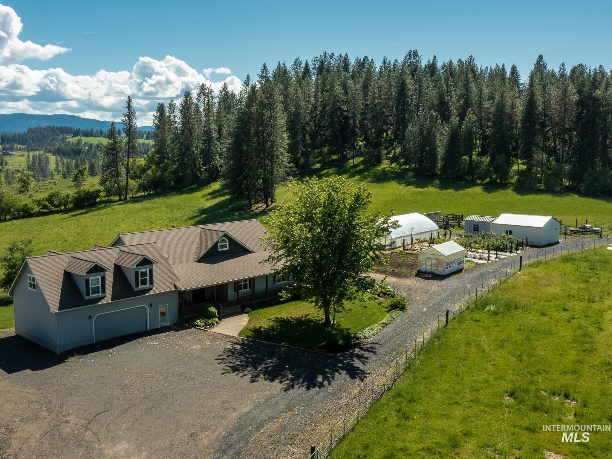 794 Pleasant Valley Rd