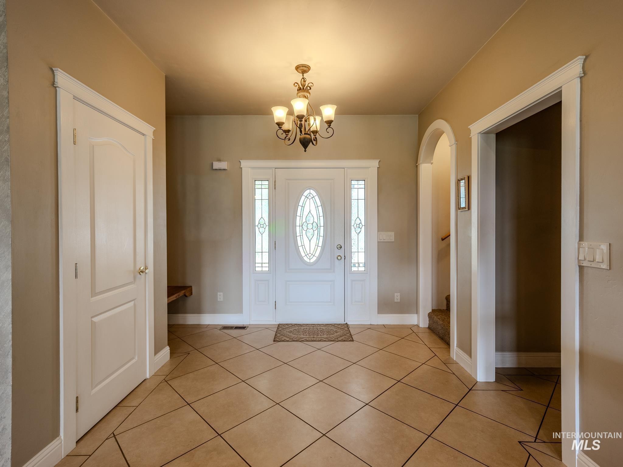 794 Pleasant Valley Rd