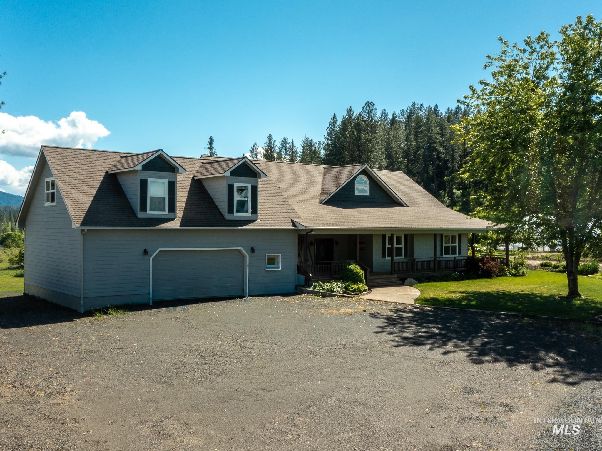 794 Pleasant Valley Rd