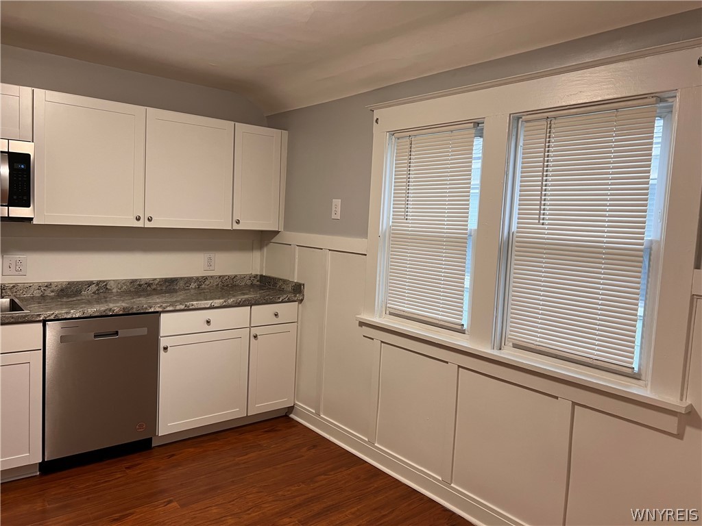 227 Heath Street Upper