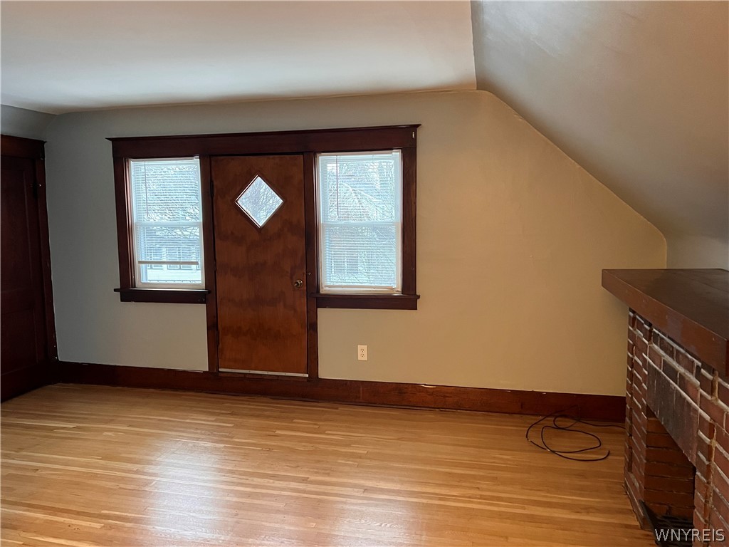 227 Heath Street Upper
