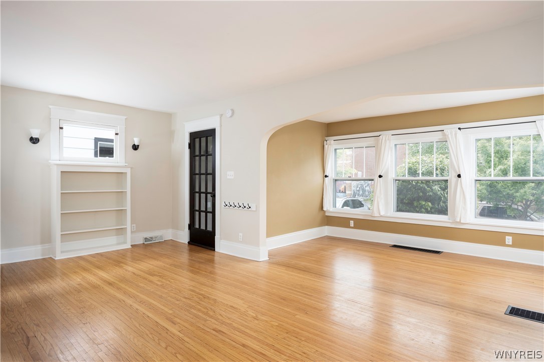 23 West Northrup Place