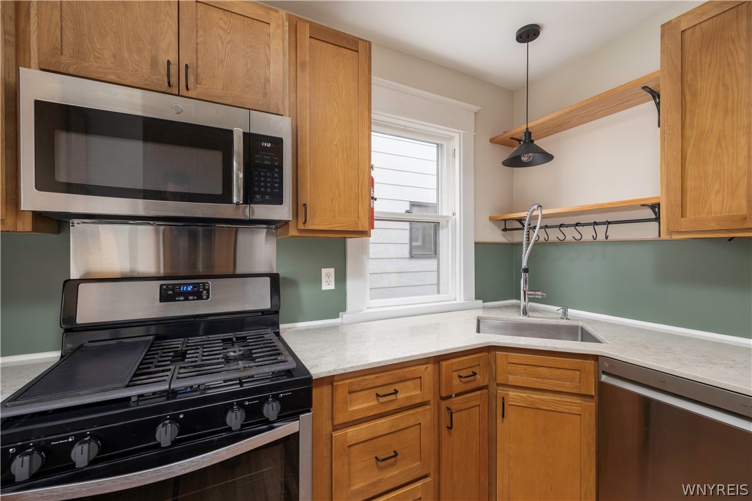23 West Northrup Place