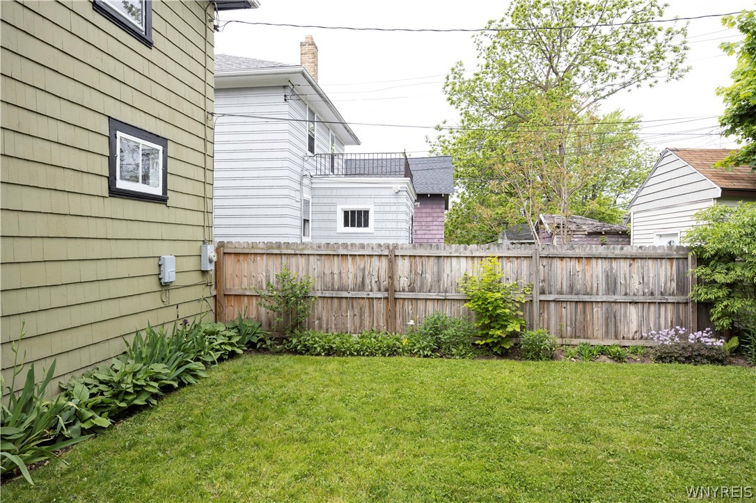 23 West Northrup Place