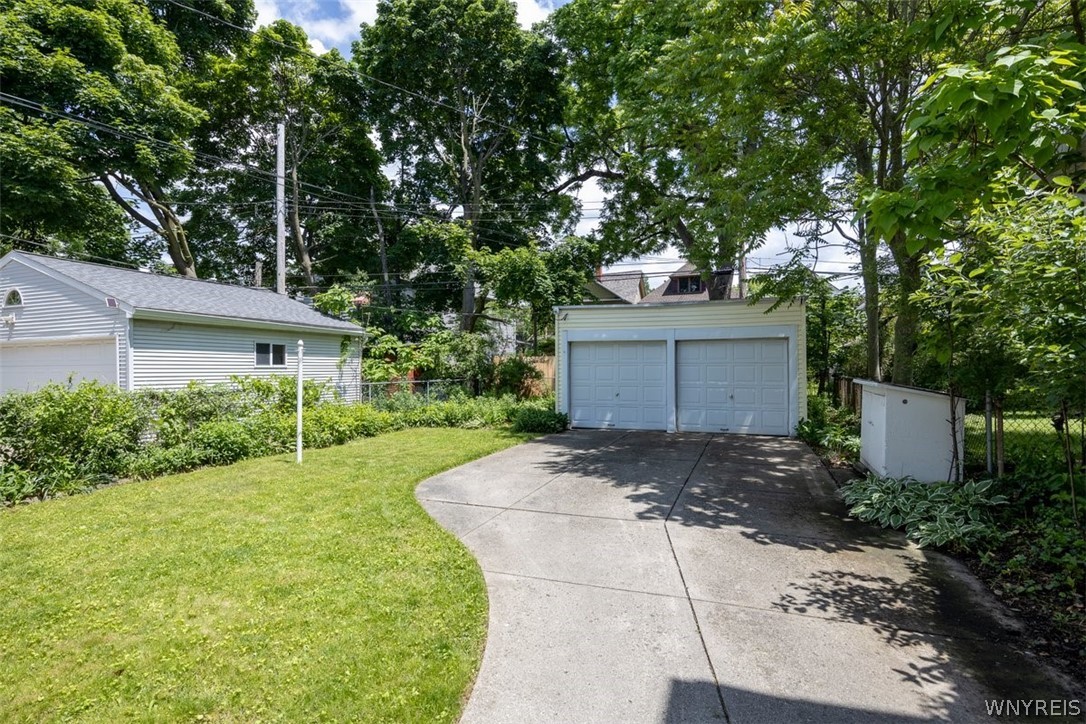 429 Crescent Avenue