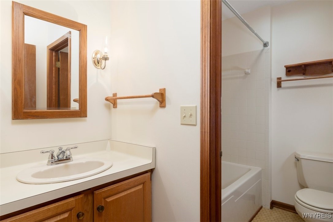 5175 Ellicott Road