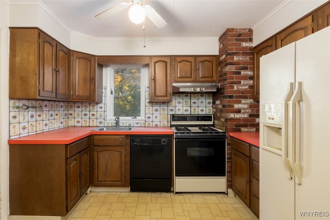 87 Maple Avenue