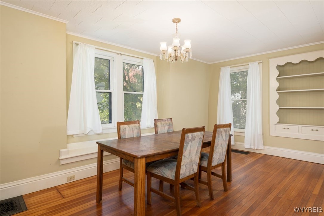 87 Maple Avenue