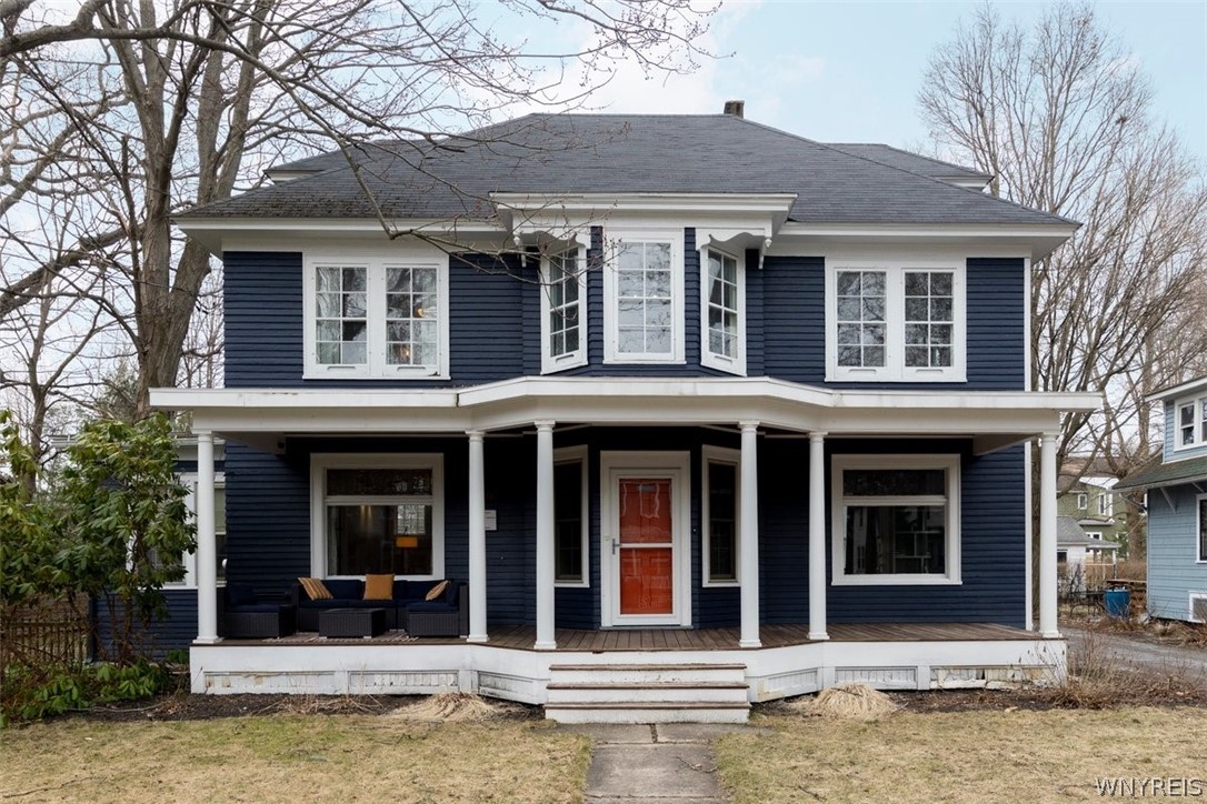 76 North Grove Street