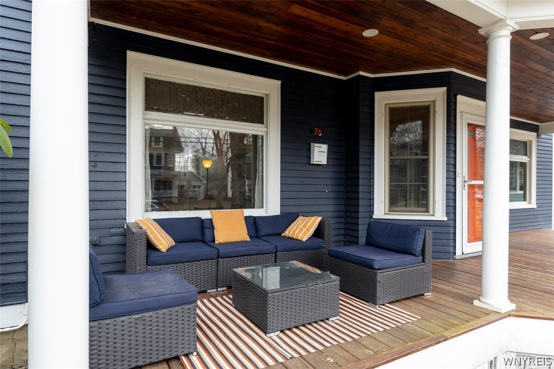 76 North Grove Street