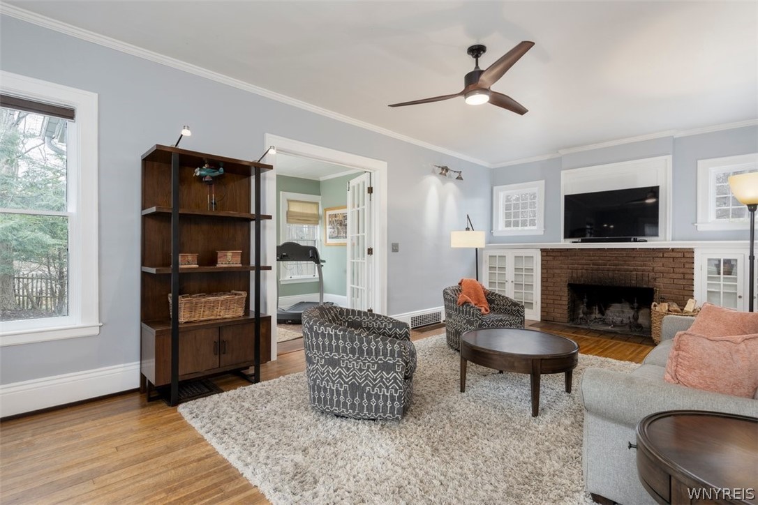 76 North Grove Street