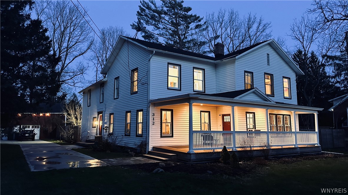 312 Center Street