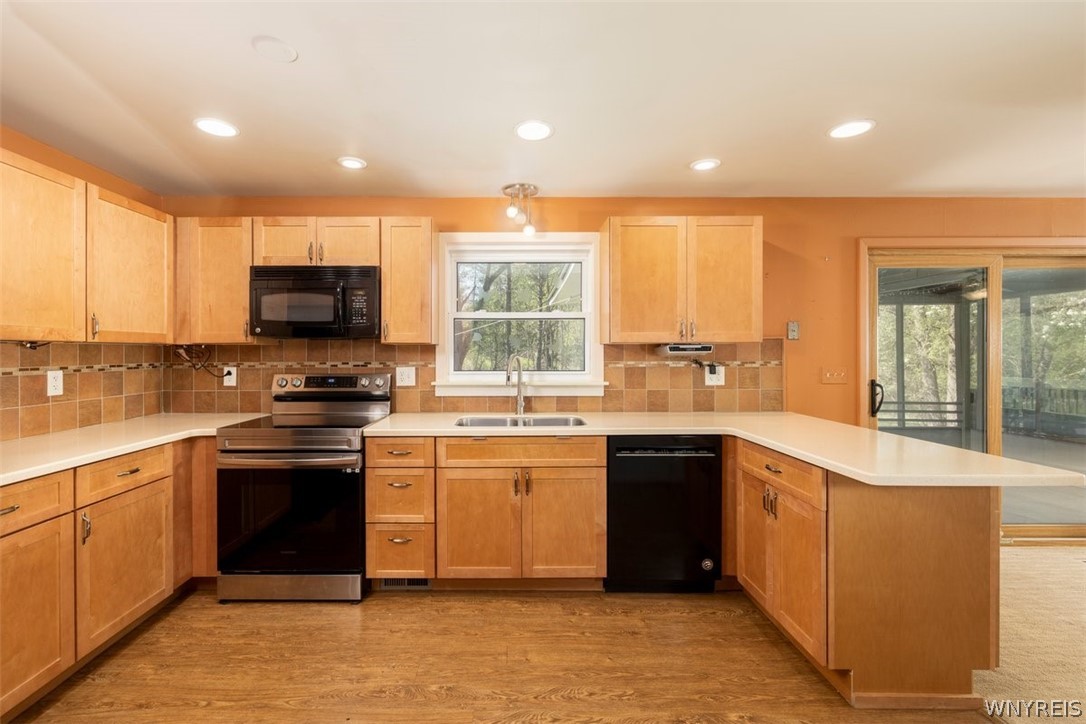 6 South Herrick Road