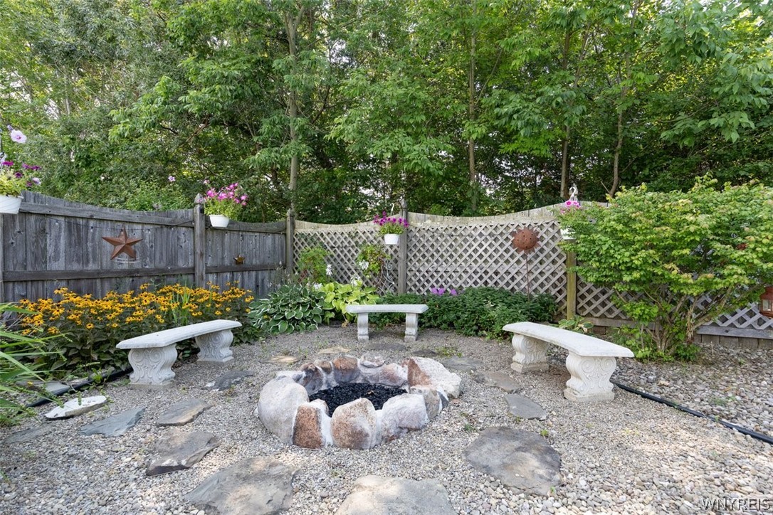 285 Cook Road