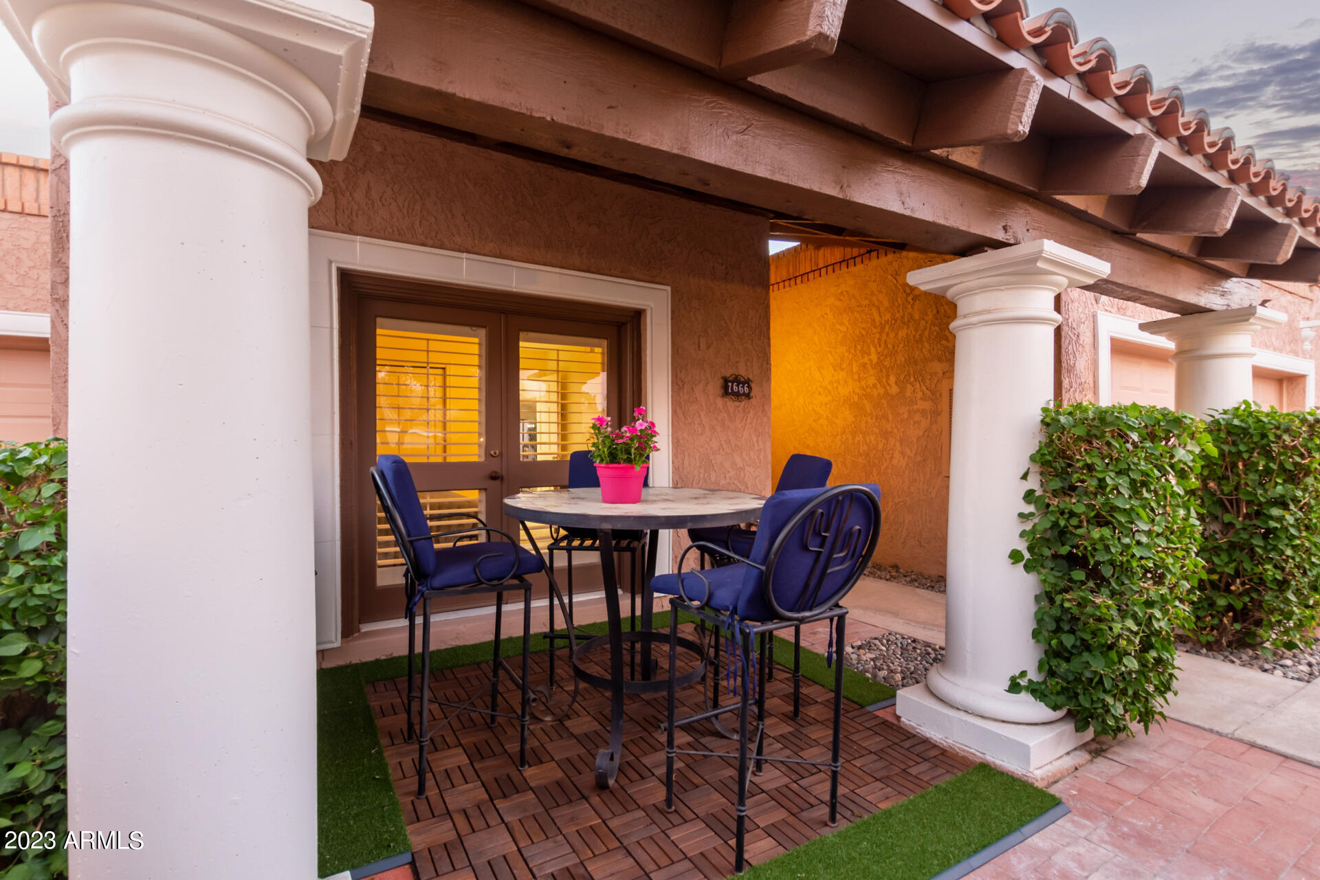 7666 N VIA CAMELLO DEL NORTE --