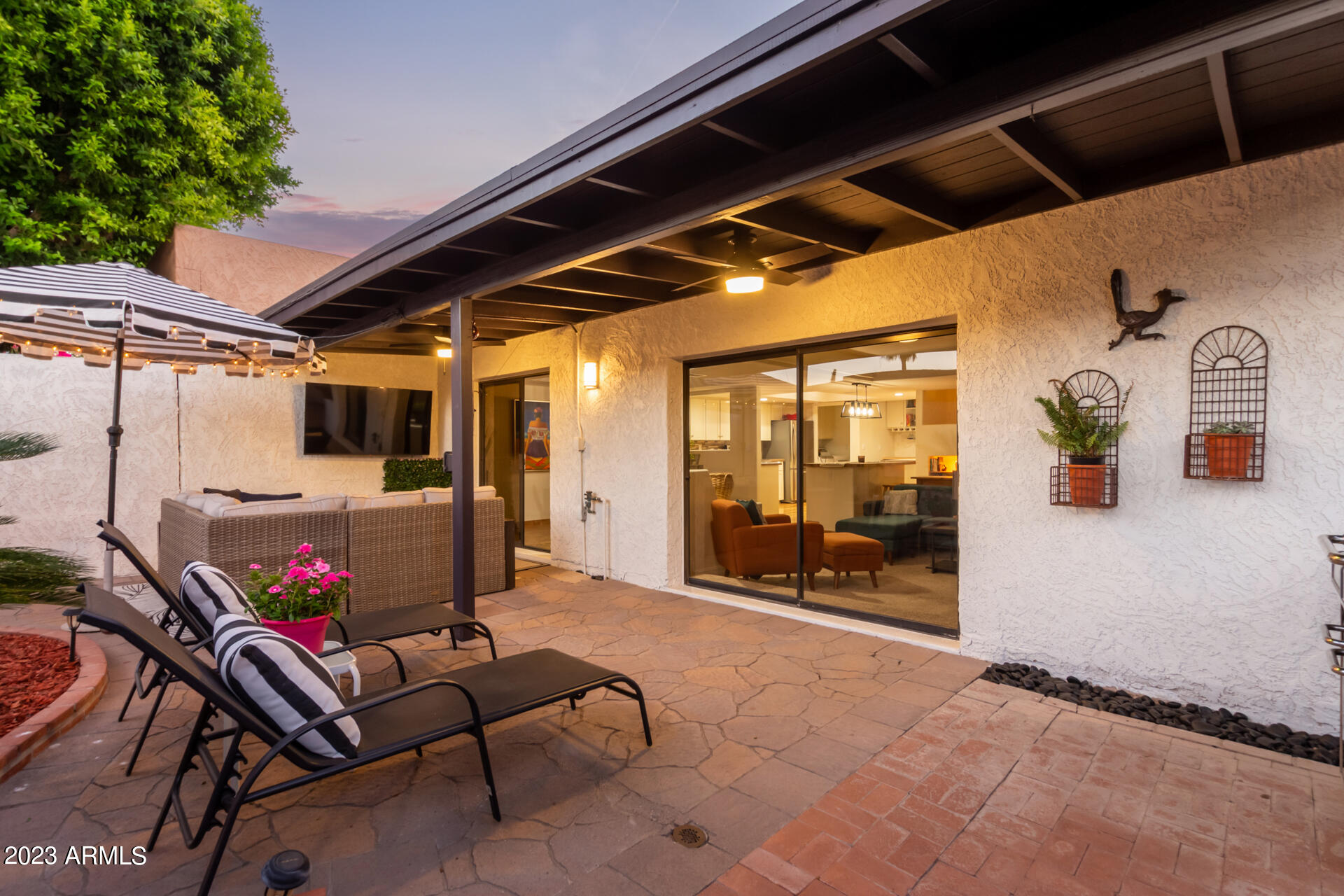 7666 N VIA CAMELLO DEL NORTE --