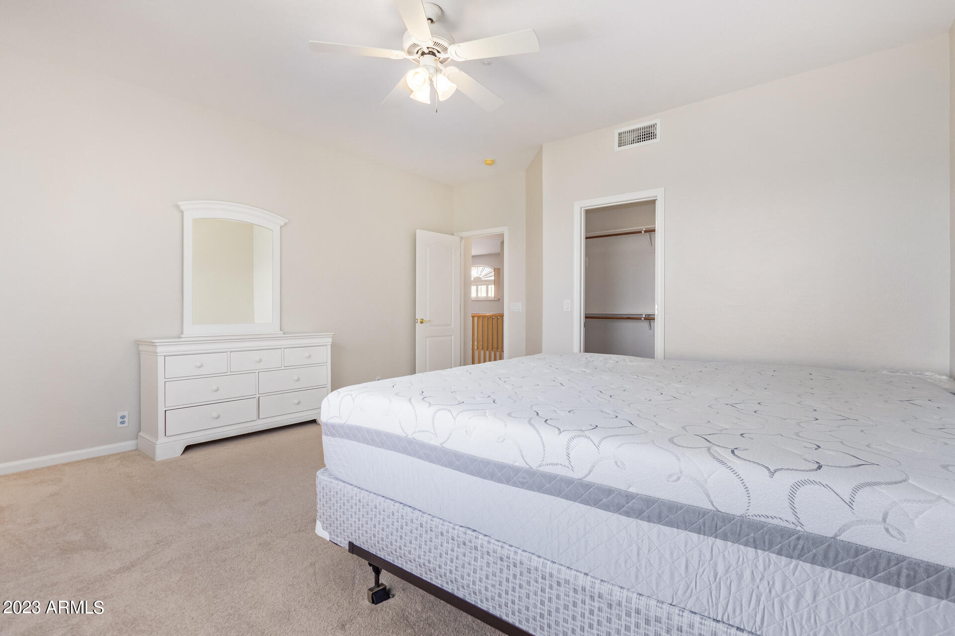 10872 E RAINTREE Drive