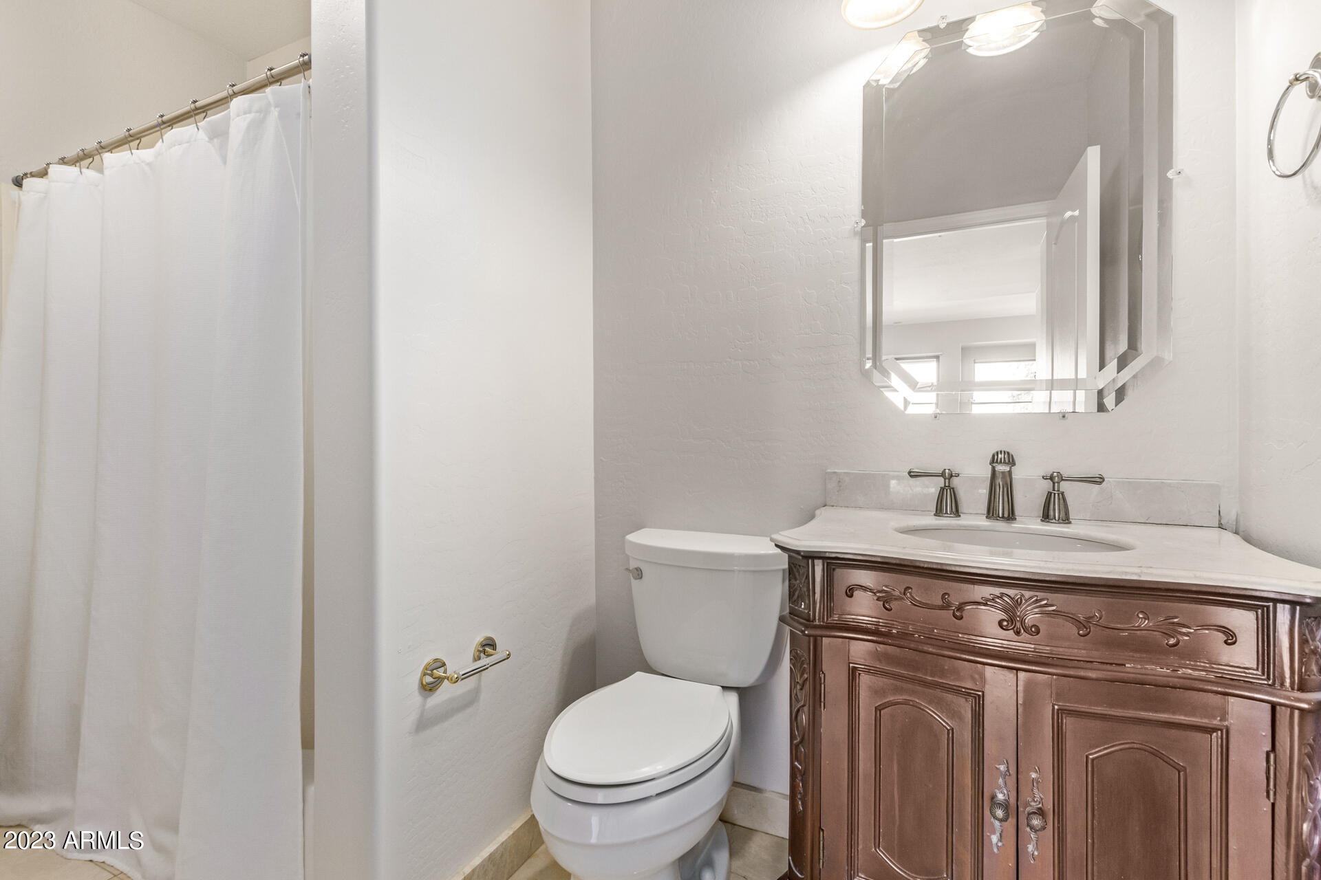 10872 E RAINTREE Drive