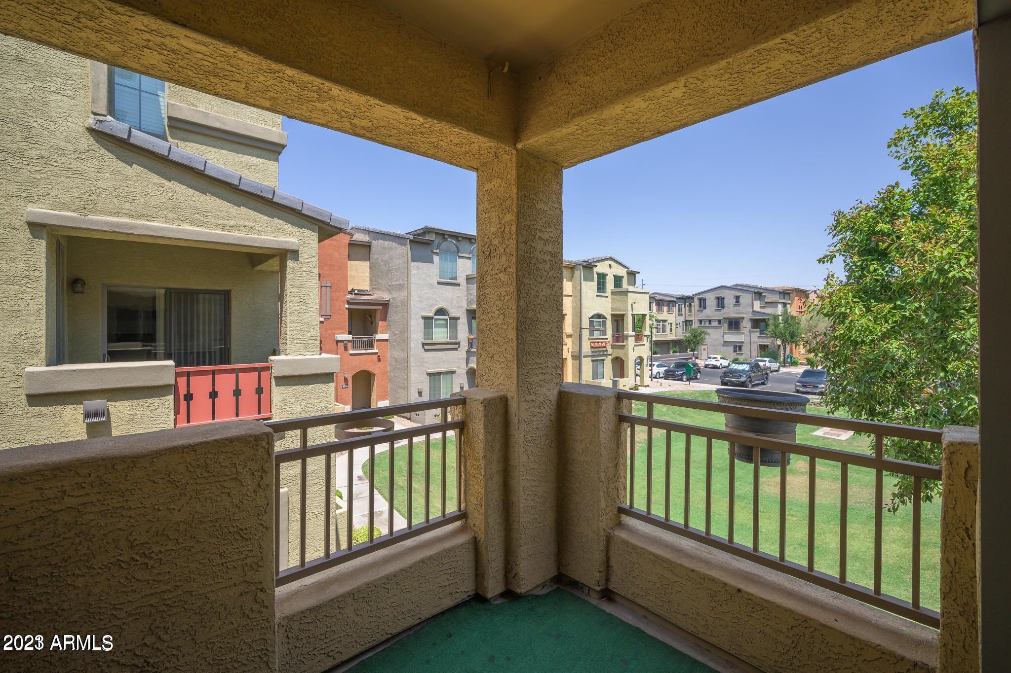 2401 E RIO SALADO Parkway Unit: 1087