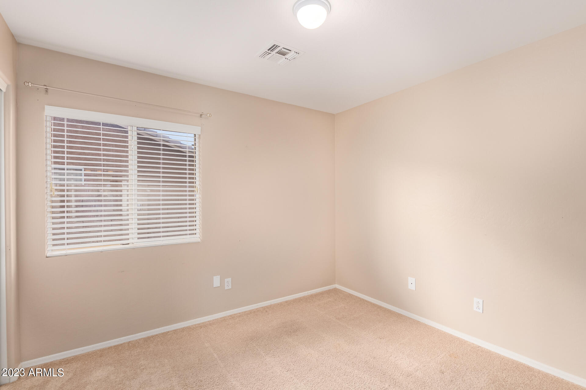 3570 S MOCCASIN Trail