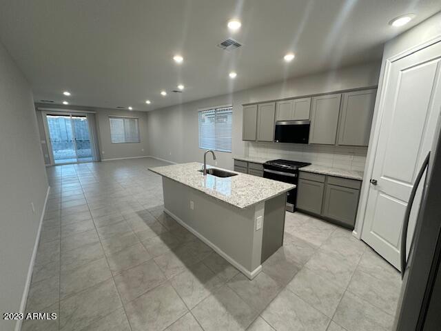 3418 S 177TH Drive