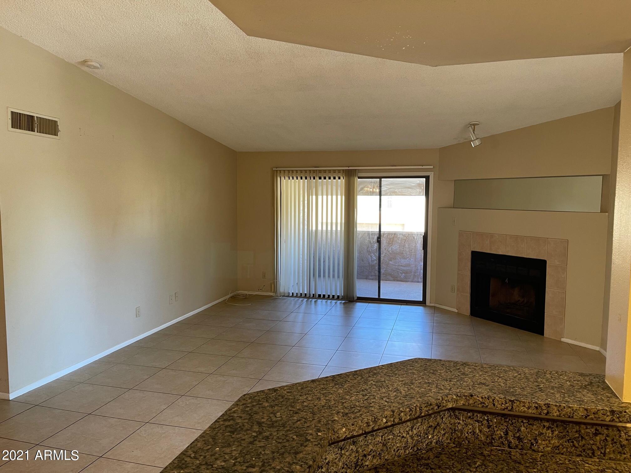7950 E STARLIGHT Way Unit: 250