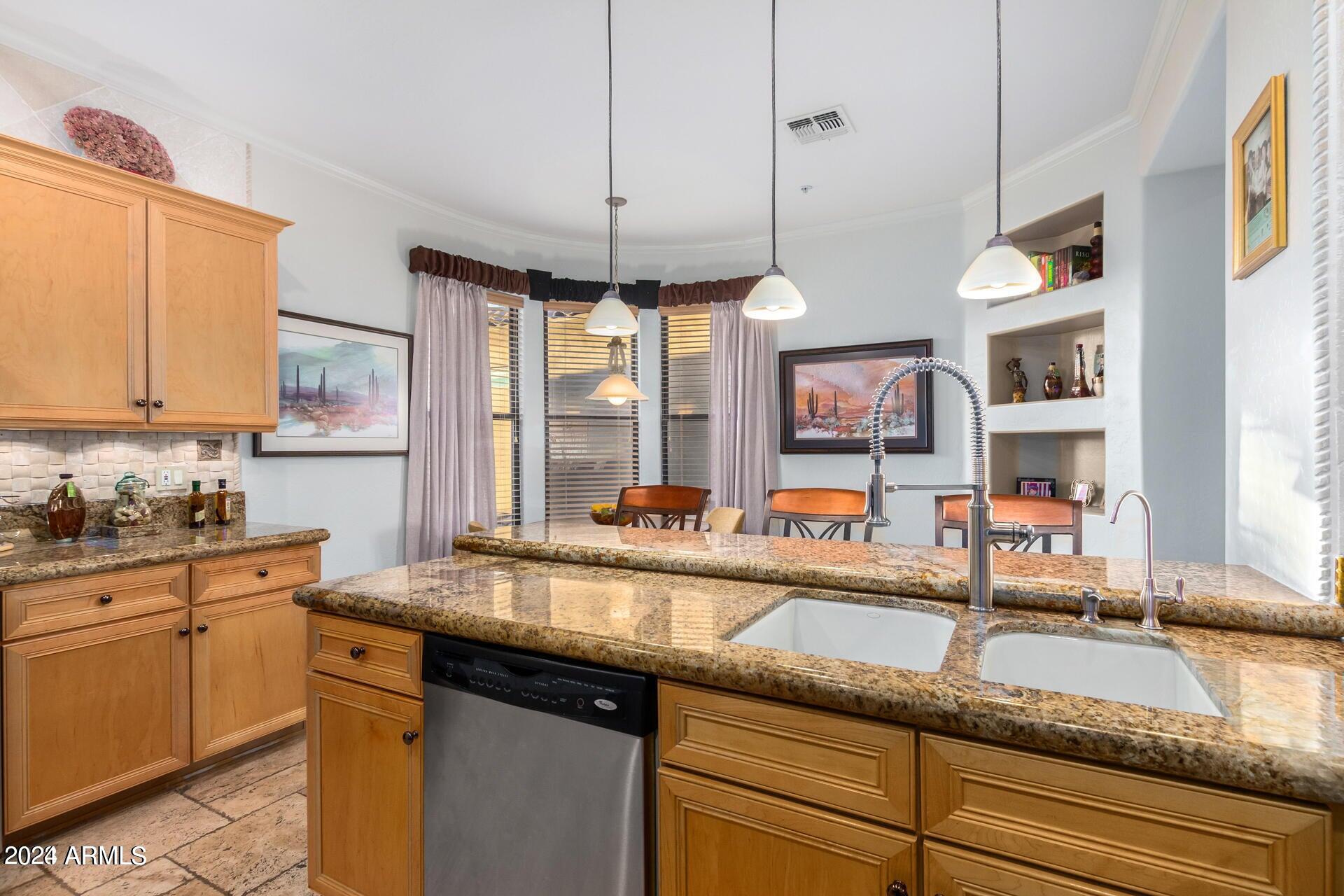 16600 N THOMPSON PEAK Parkway # 2008