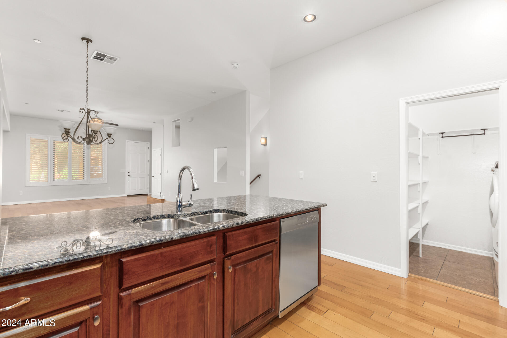 9551 E REDFIELD Road # 1027