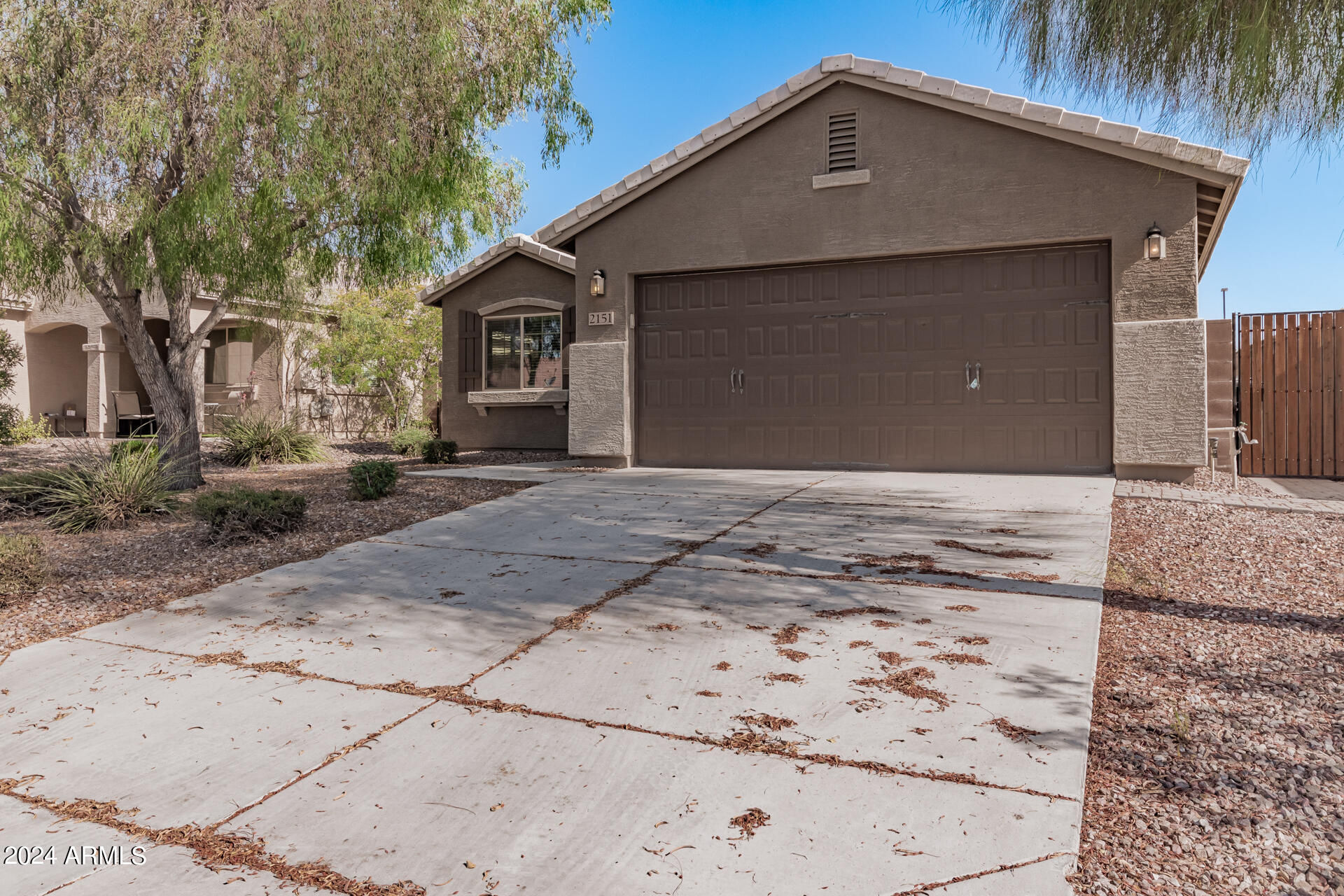 2151 E STACEY Road
