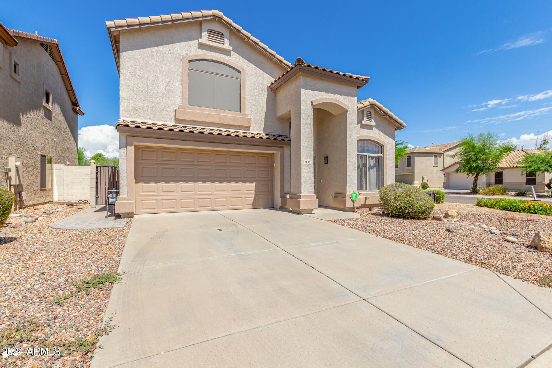 2434 W RUNNING DEER Trail