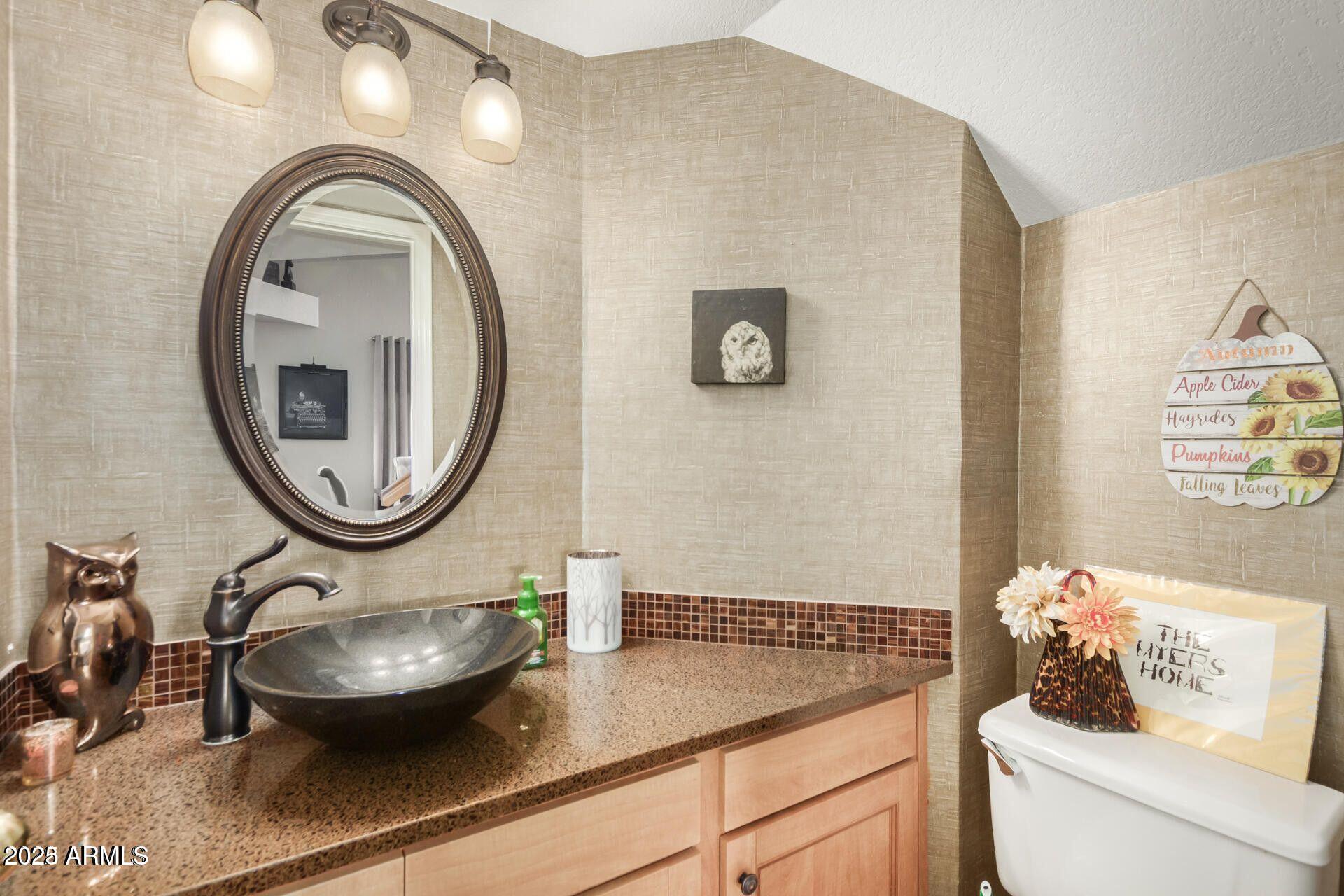 9260 E VOLTAIRE Drive